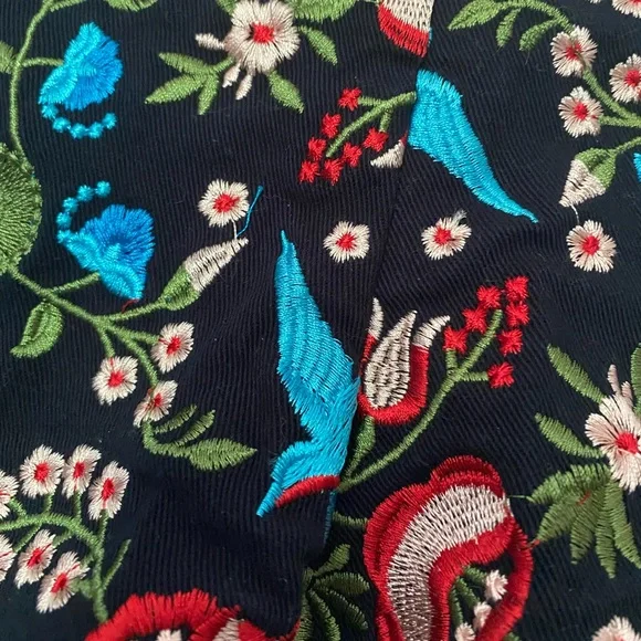 Medium embroidered shorts birds floral zipper - Picture 5 of 14